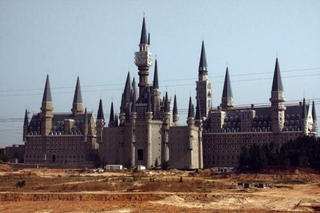 Illustration for article titled Chinese College Looks Like Hogwarts from Harry Potter
